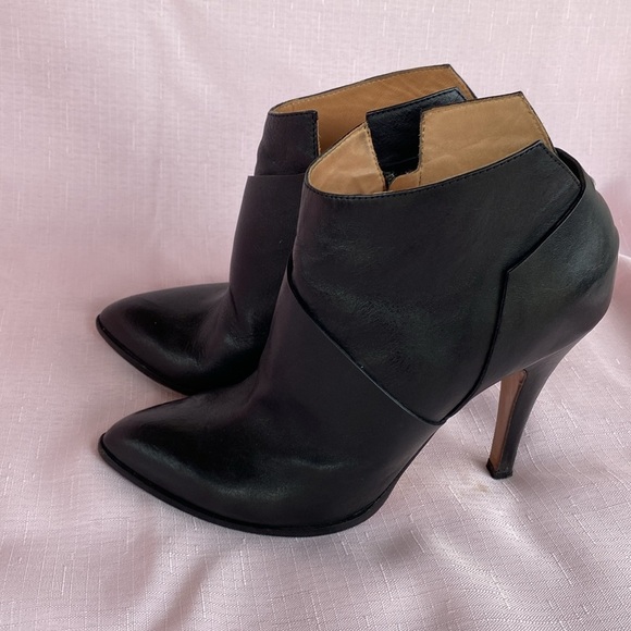 Maison Martin Margiela
Leather Boots - Picture 3 of 8